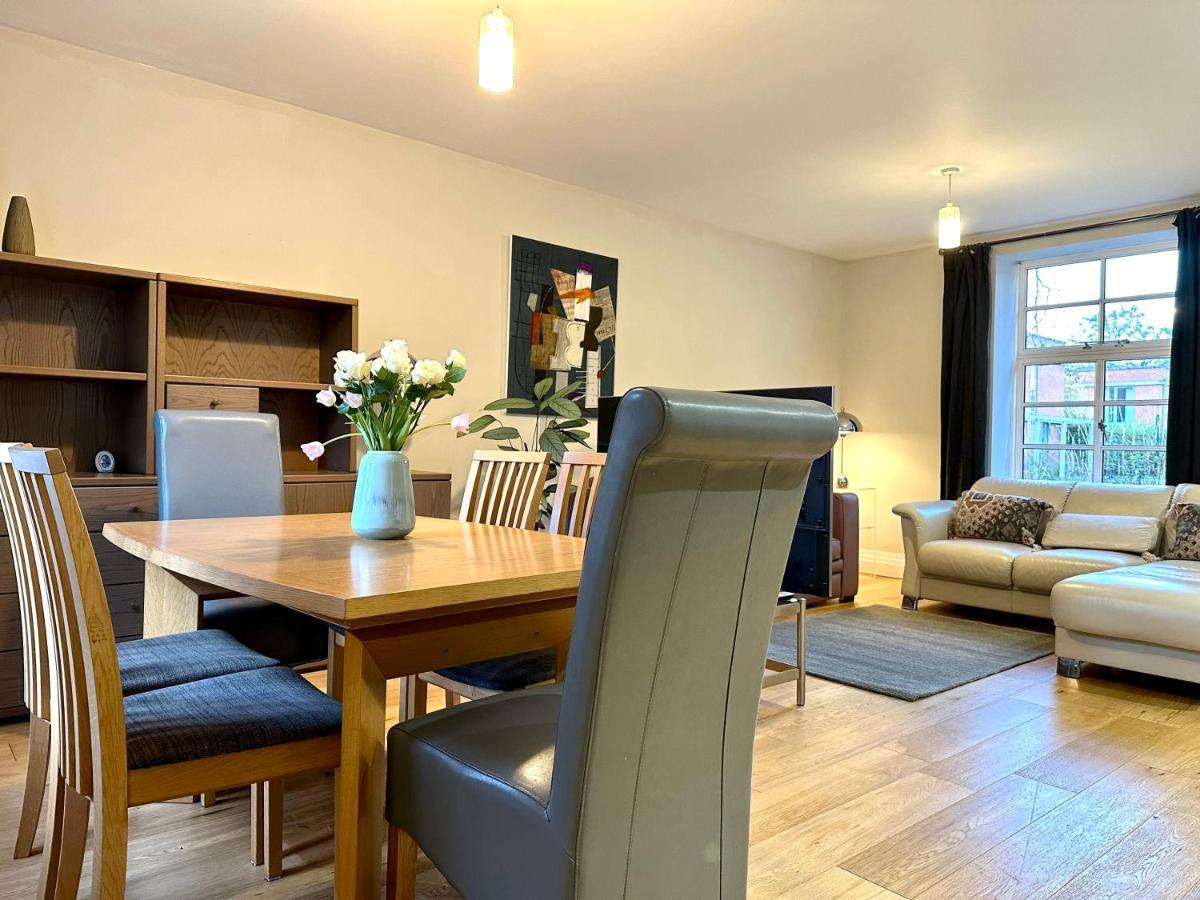 Desirable 2 Bedroom Apartment In Bicester That Sleeps 5 Exterior photo