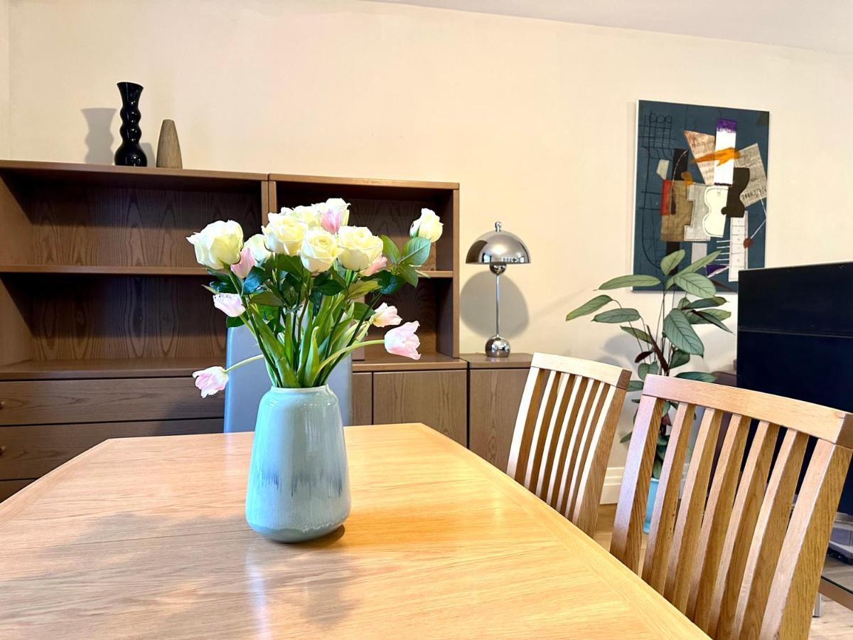 Desirable 2 Bedroom Apartment In Bicester That Sleeps 5 Exterior photo